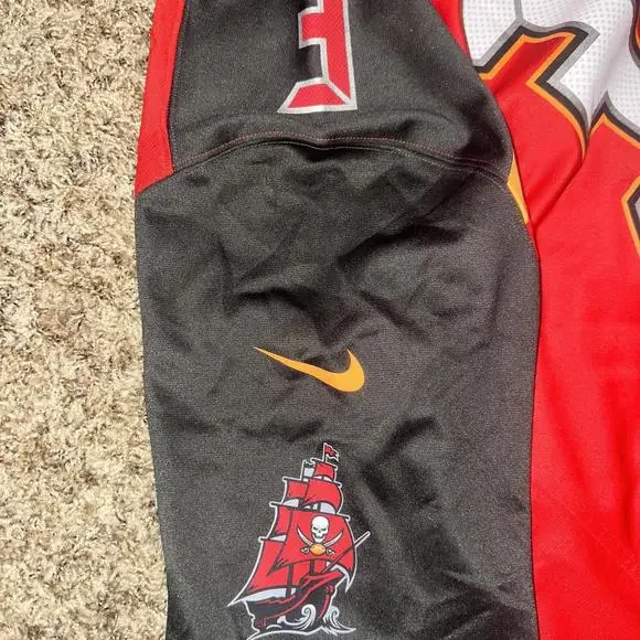 Men’s Tampa Bay Buccaneers Jameis Winston Nike Jersey Sample